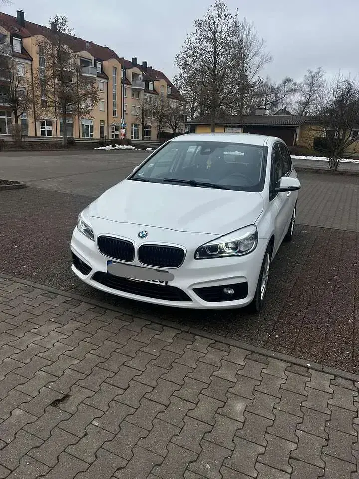 Gebraucht BMW 218 Gran Tourer 150 PS (110 kW) 2017 Weiß Van / Kleinbus