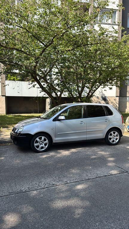 Gebraucht VW Polo Basis 101 PS (74 kW) 2004 Grau Kleinwagen