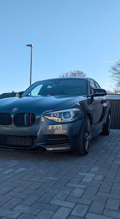 Gebraucht BMW M135 Performance 320 PS (235 kW) 2014 Grau Kleinwagen