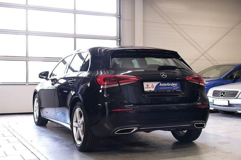 Gebraucht Mercedes A220 190 PS (139 kW) 2019 Schwarz Limousine