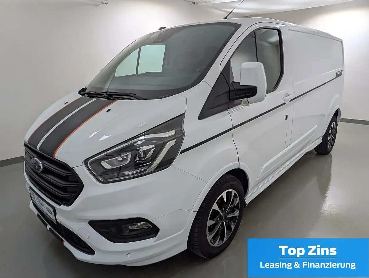 Gebraucht Ford Transit Custom Sport 2022 Frostweiß Van