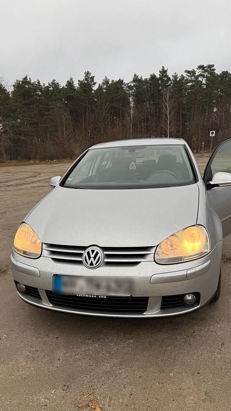 Silber Gebraucht 2007 VW Golf V Kleinwagen | 3.000 € (Guter Preis) - Bild 1/4