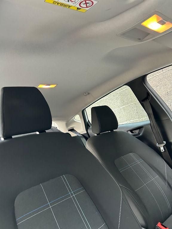 Gebraucht Ford Fiesta Trend 75 PS (55 kW) 2020 Weiß Kleinwagen