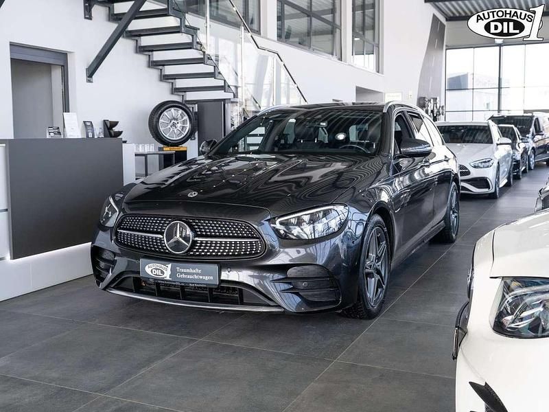 Gebraucht Mercedes E220 AMG 200 PS (147 kW) 2022 Grafitgrau Kombi