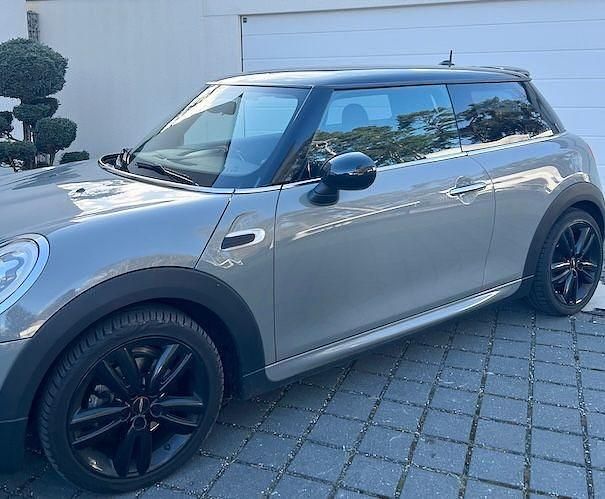 Gebraucht Mini John Cooper Works 136 PS (100 kW) 2017 Grau Kleinwagen