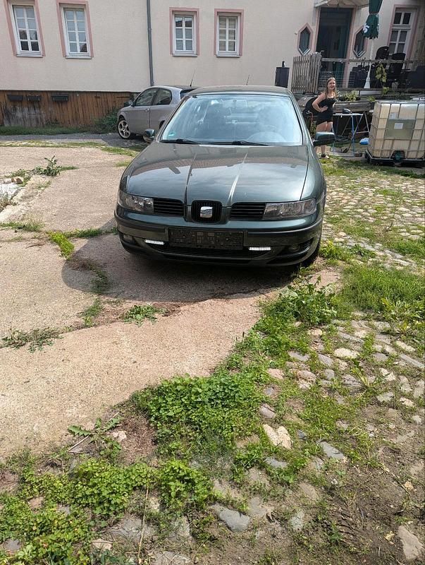 Grün Gebraucht 2003 Seat Toledo Limousine | 900 € (Fairer Preis) - Bild 1/4