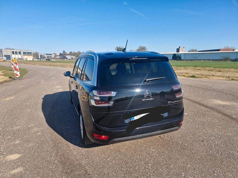 Gebraucht Citroën C4 SpaceTourer PureTech 131 PS (96 kW) 2020 Schwarz Van / Kleinbus