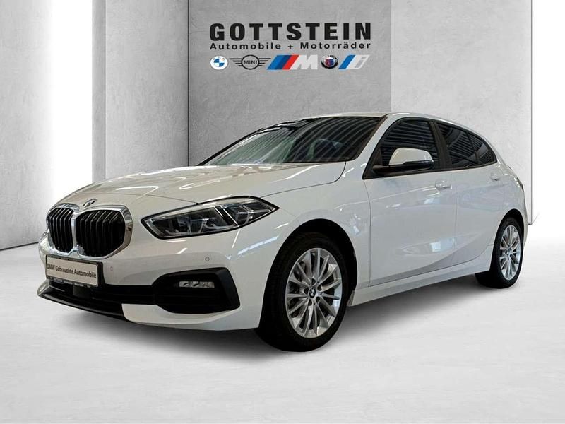 Weiß Gebraucht 2022 BMW 118 Advantage Kleinwagen | 22.490 € (Fairer Preis) - Bild 1/3