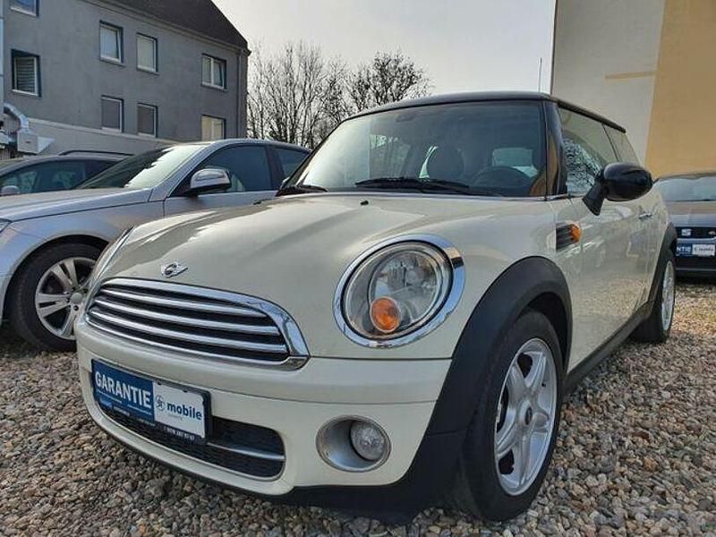 Gebraucht Mini Cooper D Pepper 109 PS (80 kW) 2007 Weiß Kleinwagen