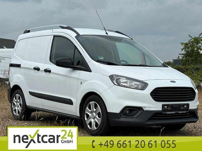 Weiß Gebraucht 2022 Ford Transit Trend Van / Kleinbus | 9.990 € (Guter Preis) - Bild 1/4