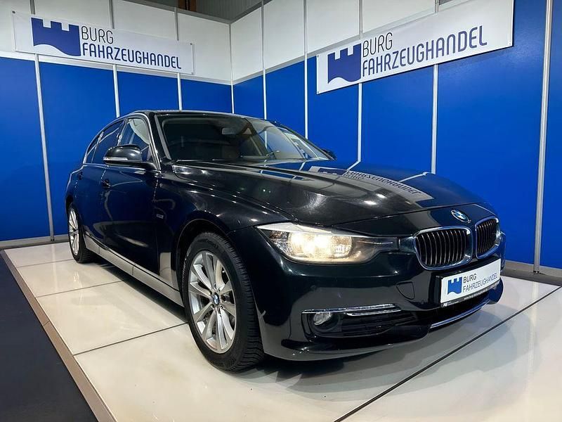 Gebraucht BMW 320 Luxury Line 184 PS (135 kW) 2014 Schwarz Limousine