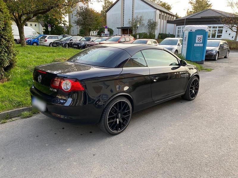 Schwarz Gebraucht 2008 VW Eos Cabrio | 4.500 € (Superpreis) - Bild 1/4