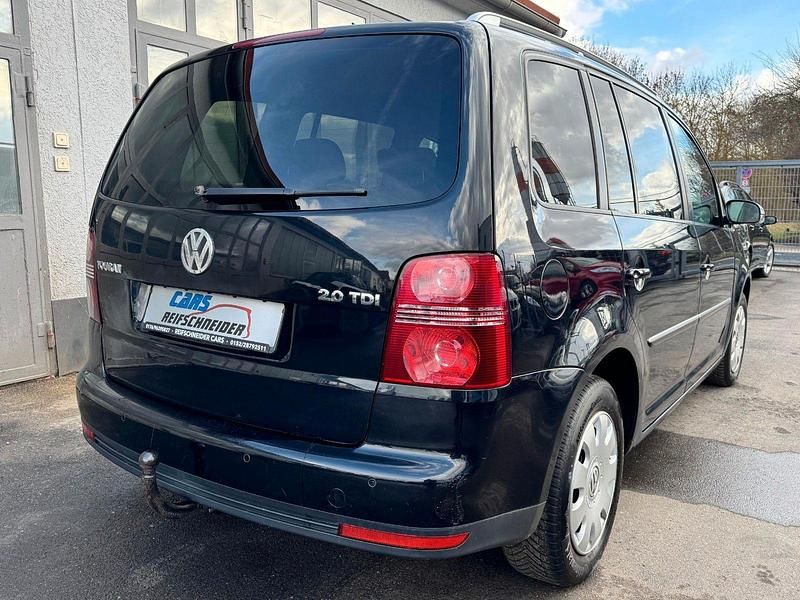 Gebraucht VW Touran Highline 140 PS (102 kW) 2009 Schwarz Van / Kleinbus