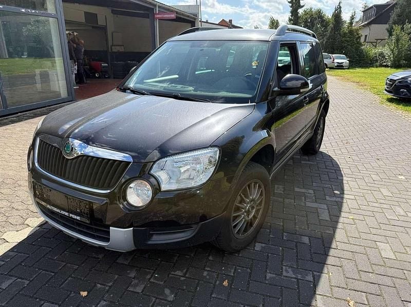 Schwarz Gebraucht 2011 Skoda Yeti Plus Edition SUV | 2.800 € (Superpreis) - Bild 1/4