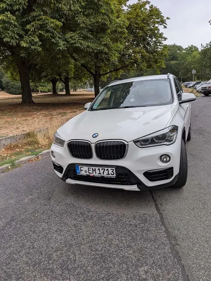 Gebraucht BMW X1 Sport Line 190 PS (139 kW) 2018 Weiß SUV