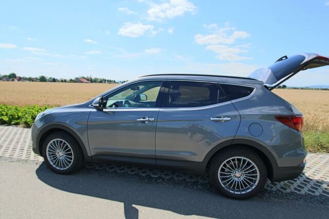 Gebraucht Hyundai Santa Fe 272 PS (200 kW) 2016 Grau metallic SUV