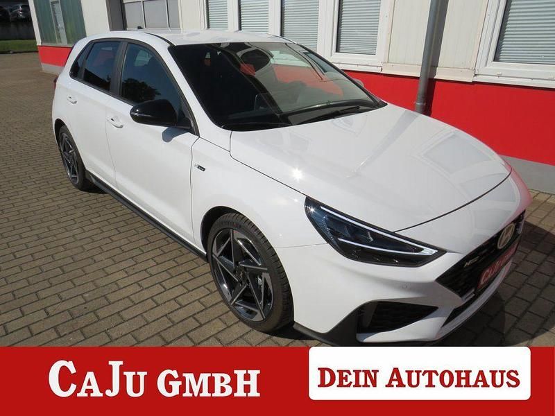 Weiß Neu 2025 Hyundai i30 N Line Limousine | 24.485 € (Guter Preis) - Bild 1/3