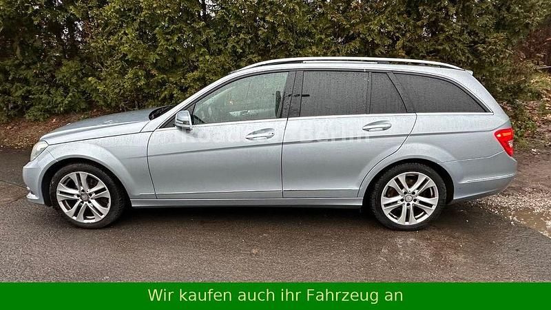 Gebraucht Mercedes 220 170 PS (125 kW) 2013 Silber Limousine