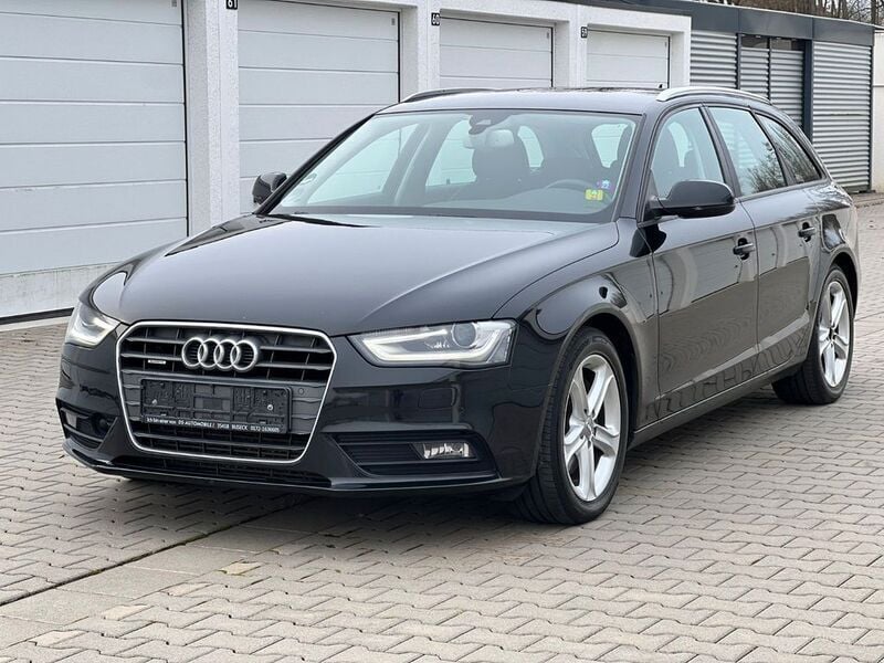 Schwarz Gebraucht 2015 Audi A4 Ambition Kombi | 10.999 € (Superpreis) - Bild 1/3