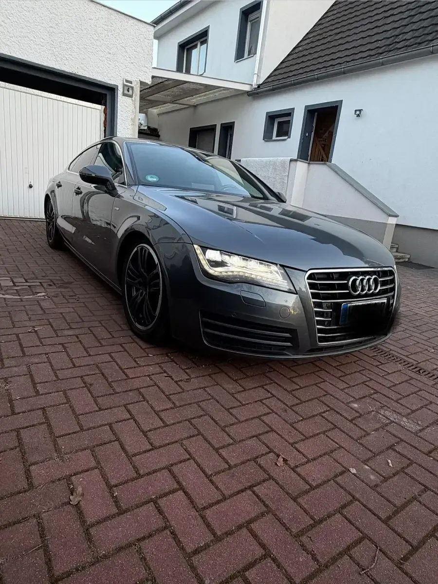 Gebraucht Audi A7 S-Line 204 PS (150 kW) 2011 Silber Kleinwagen