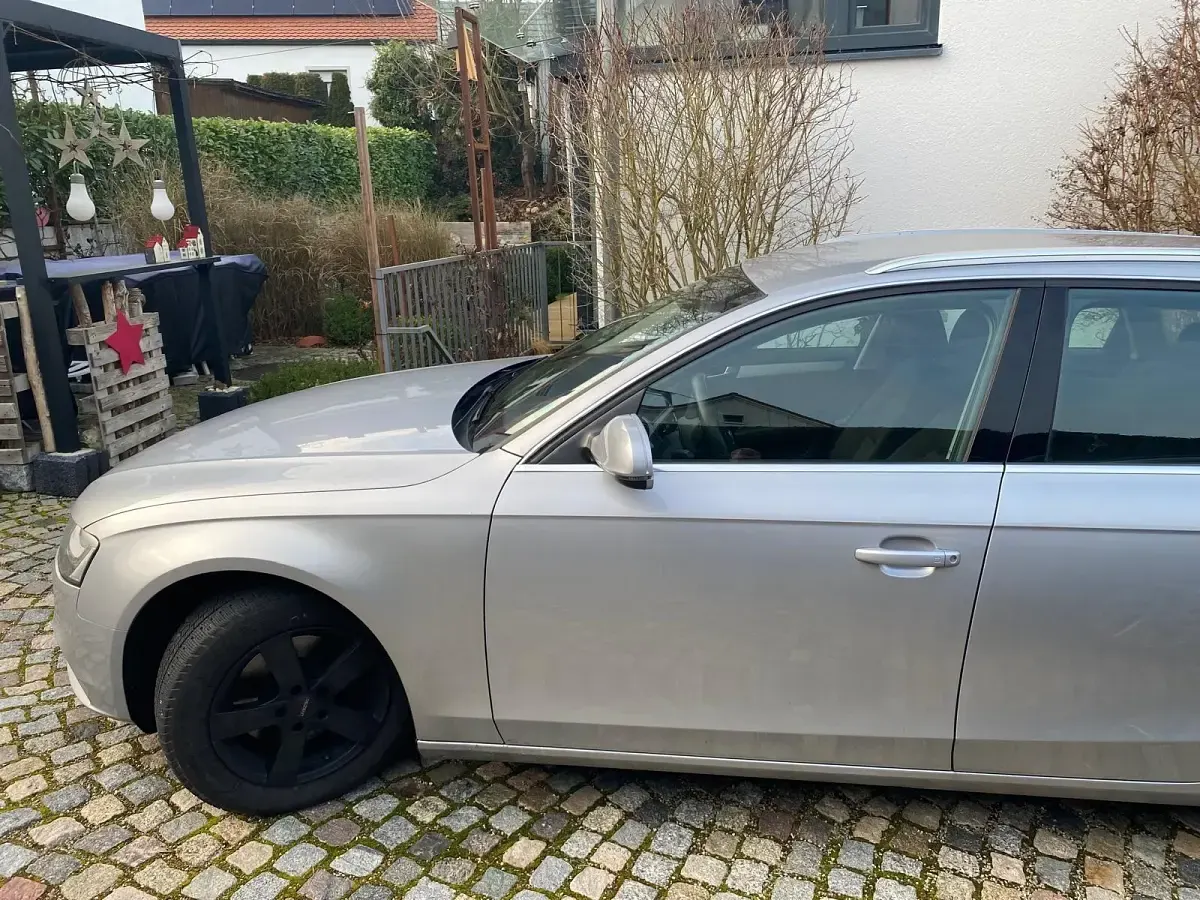 Gebraucht Audi A4 150 PS (110 kW) 2015 Silber Kombi