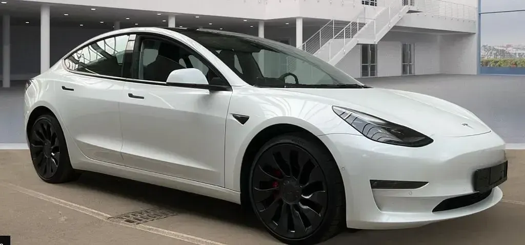 Brugt Tesla Model 3 Performance 377 kW (513 HK) 2022 Hvid Sedan
