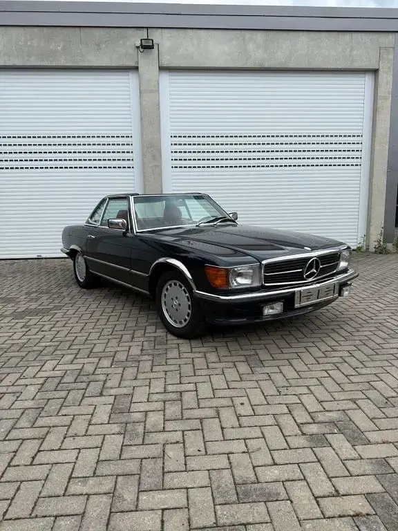 Gebraucht Mercedes SL380 155 PS (114 kW) 1982 Blau Cabrio