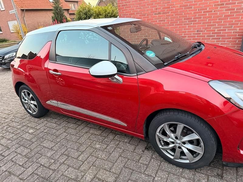 Gebraucht Citroën DS3 131 PS (96 kW) 2018 Rot Kleinwagen