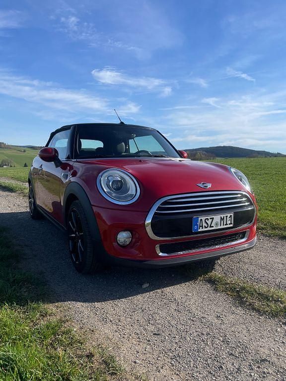 Gebraucht Mini Cooper 136 PS (100 kW) 2016 Rot Kleinwagen