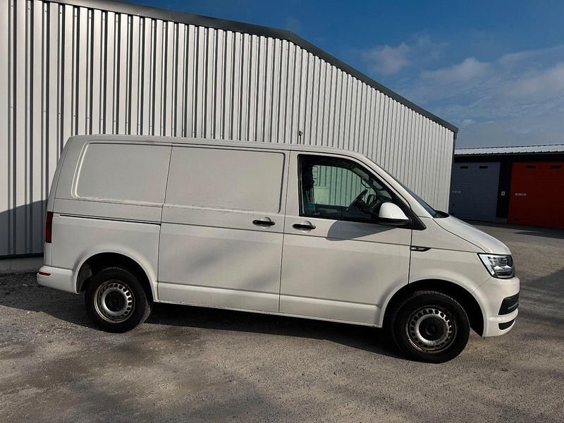 Usata VW Transporter 150 CV (110 kW) 2019 Bianco Furgone