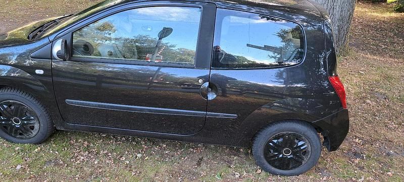 Gebraucht Renault Twingo 75 PS (55 kW) 2010 Schwarz Kleinwagen