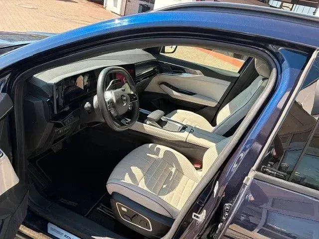 Gebraucht Renault Espace Iconic 131 PS (96 kW) 2023 Blau Van / Kleinbus
