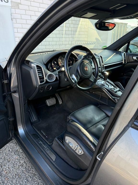 Gebraucht Porsche Cayenne S 382 PS (280 kW) 2013 Beige SUV