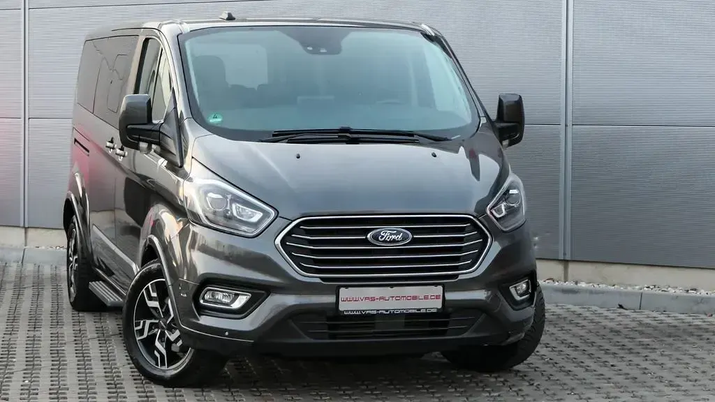 Gebraucht Ford Tourneo Titanium X 185 PS (136 kW) 2021 Grau Van / Kleinbus
