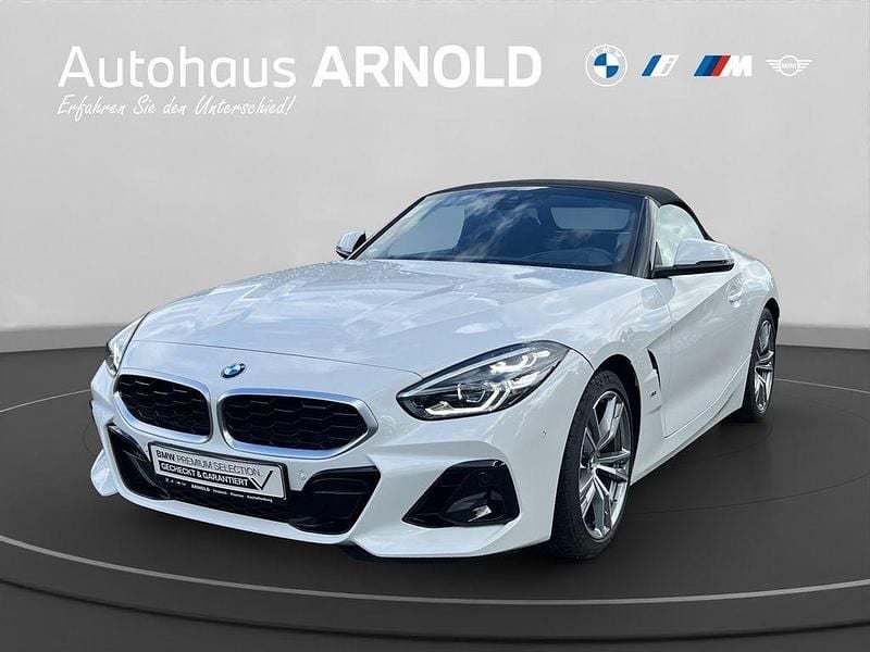 Weiß Gebraucht 2024 BMW Z4 Efficient Dynamics Cabrio | 42.910 € (Fairer Preis) - Bild 1/4