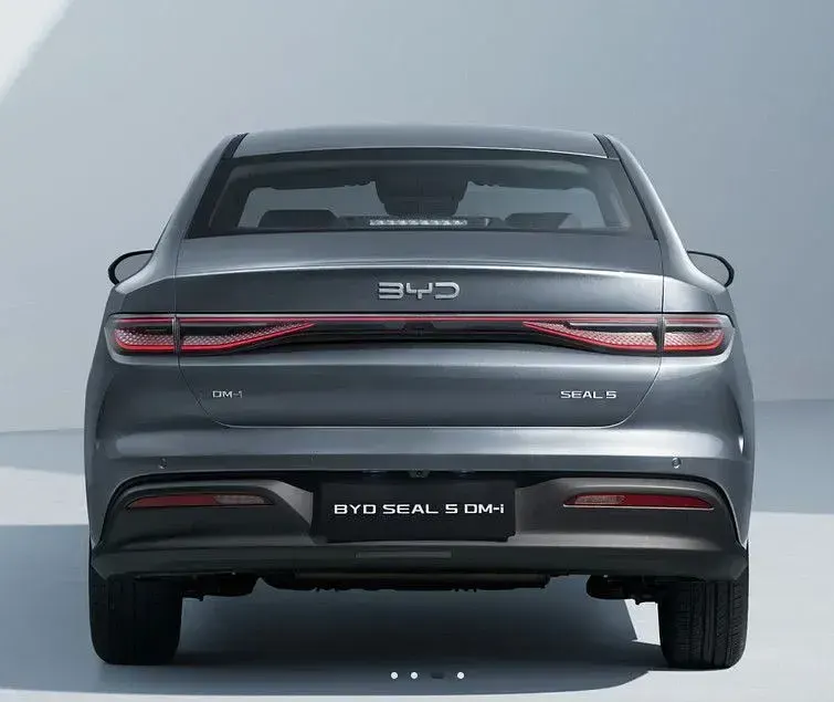 Ny BYD Seal Design 212 HK (155 kW) 2026 Grå Sedan
