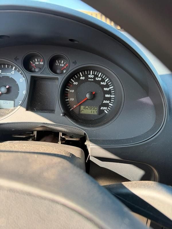 Gebraucht Seat Ibiza 74 PS (54 kW) 2004 Schwarz Kleinwagen