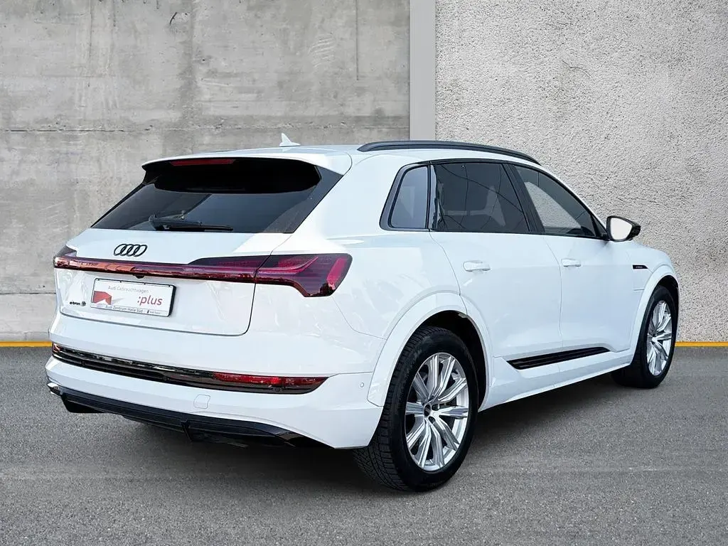 Gebraucht Audi e-tron Sport 369 kW (503 PS) 2022 Weiß SUV