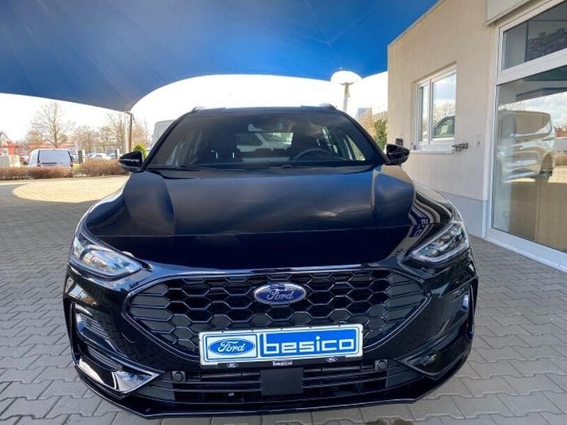 Neu Ford Focus ST-Line X 155 PS (114 kW) 2026 Agate black metallic (schwarz) Kombi