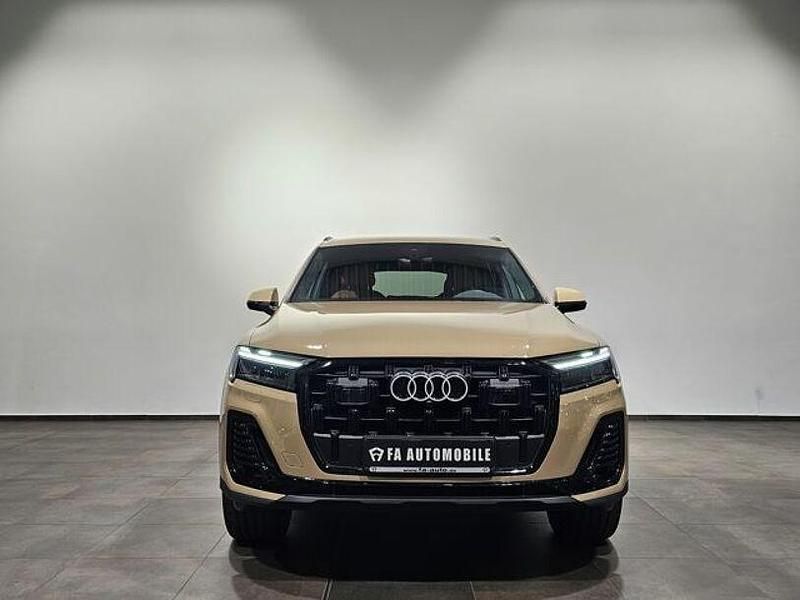 Gebraucht Audi Q7 Exclusive 286 PS (210 kW) 2025 Gold SUV
