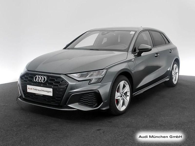 Gebraucht Audi A3 S-Line 245 PS (180 kW) 2022 Daytonagrau perleffekt Limousine
