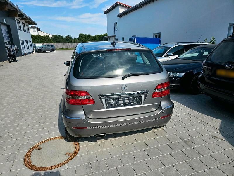 Gebraucht Mercedes B170 120 PS (88 kW) 2006 Grau Van / Kleinbus
