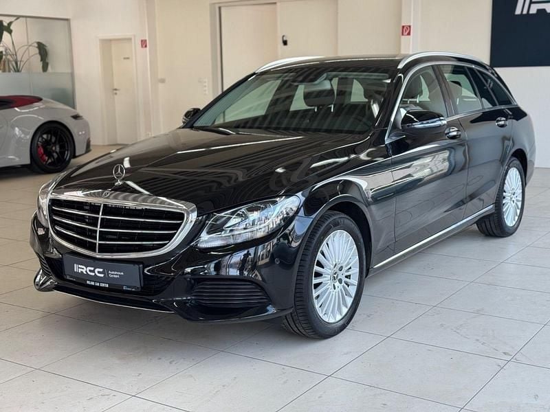 Gebraucht Mercedes C180 116 PS (85 kW) 2017 Schwarz Kombi