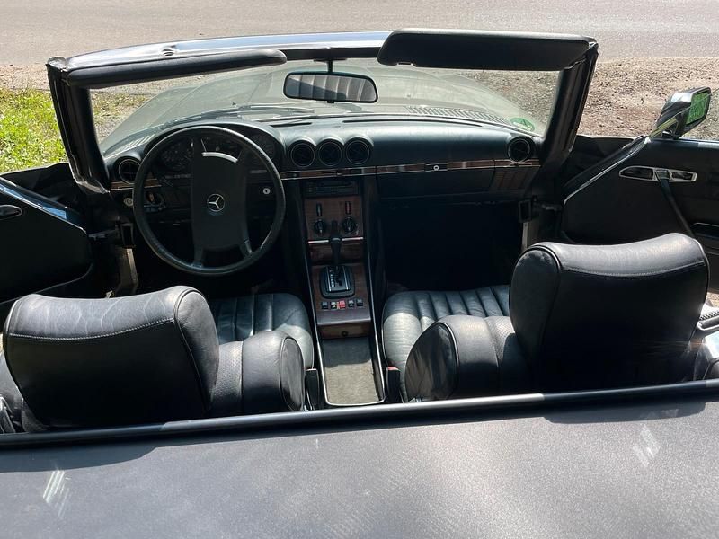 Gebraucht Mercedes SL280 185 PS (136 kW) 1982 Grau Cabrio