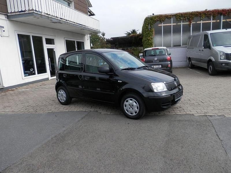 Schwarz Gebraucht 2012 Fiat Panda Classica Kleinwagen | 2.790 € (Etwas zu teuer) - Bild 1/4