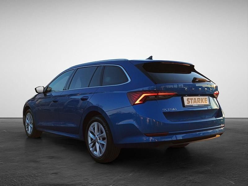 Second-hand Skoda Octavia Style 150 CP (110 kW) 2023 Gri Break