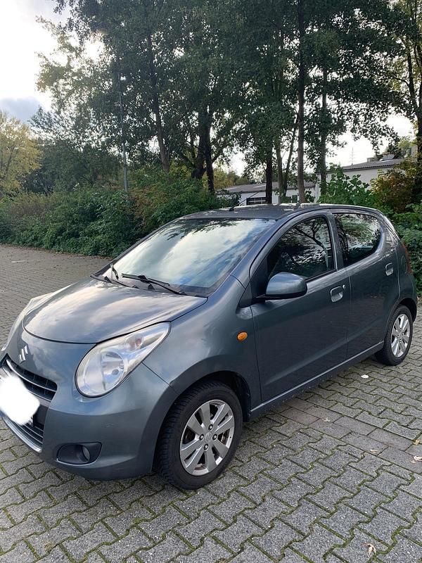 Gebraucht Suzuki Alto 68 PS (50 kW) 2009 Grau Kleinwagen