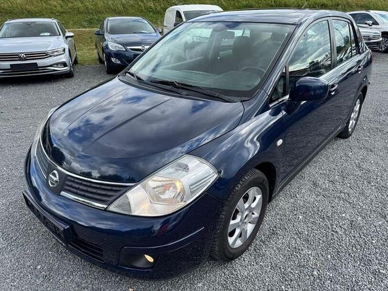 Gebraucht Nissan Tiida Acenta 126 PS (92 kW) 2008 Blau Limousine