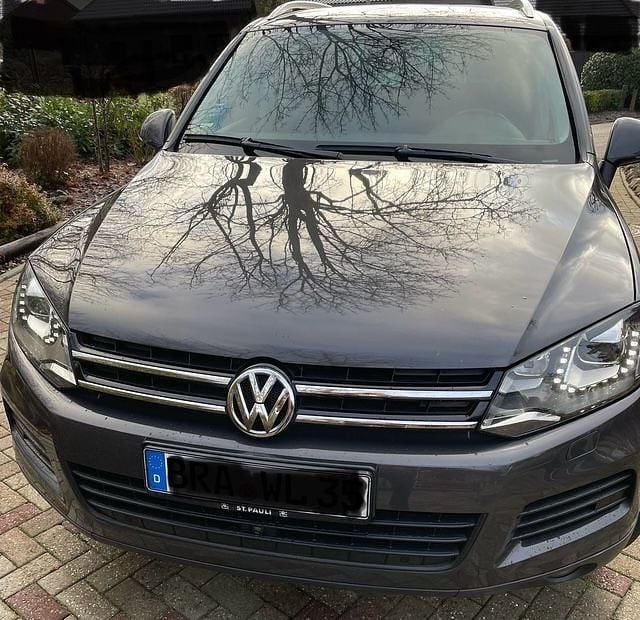 Gebraucht VW Touareg 245 PS (180 kW) 2011 Grau SUV