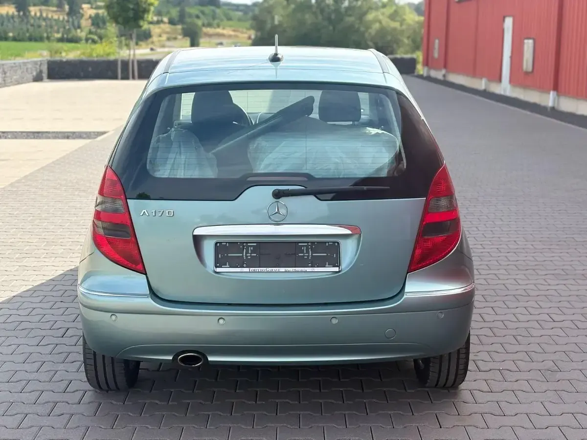 Gebraucht Mercedes A170 116 PS (85 kW) 2005 Blau Limousine